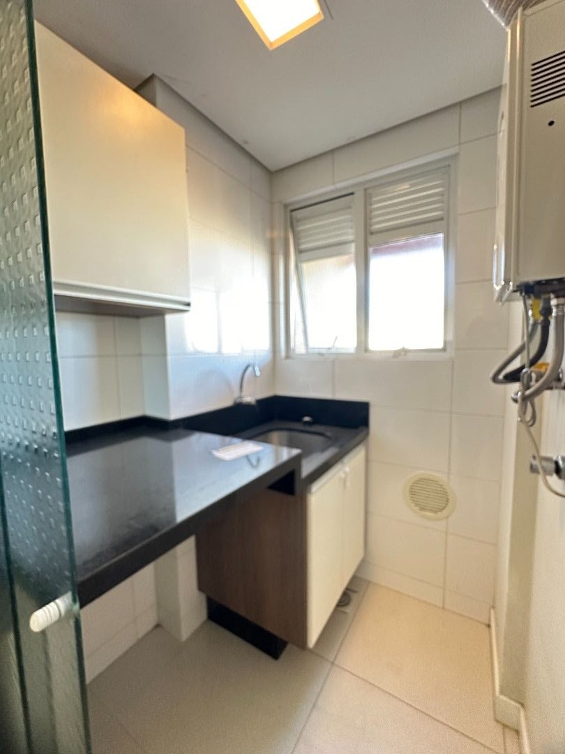 Apartamento à venda com 2 quartos, 68m² - Foto 11