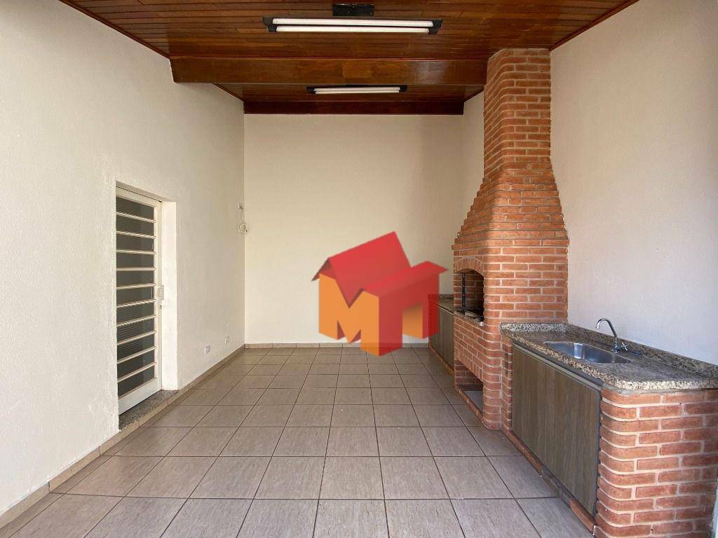 Casa à venda com 3 quartos, 197m² - Foto 18