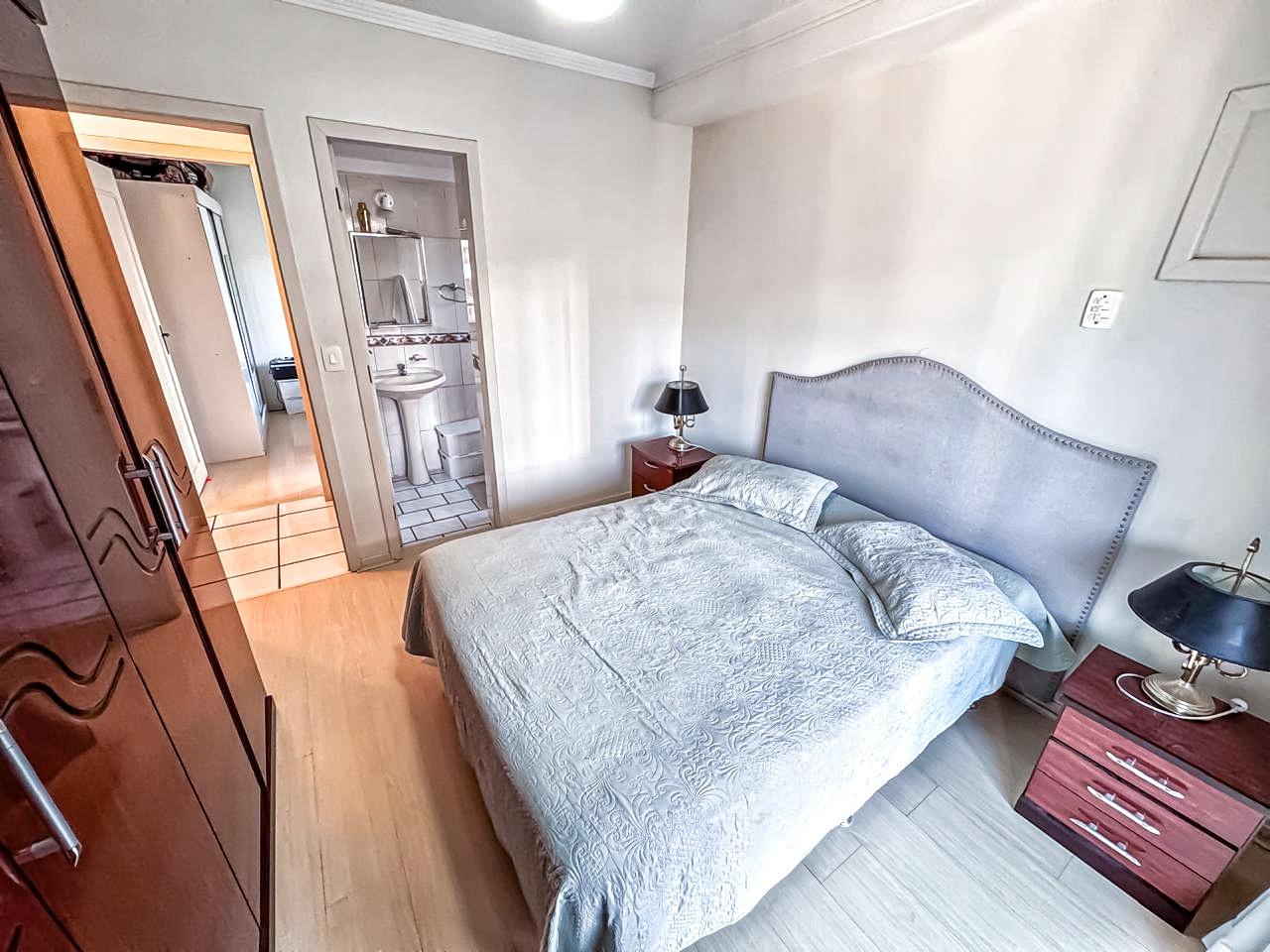 Apartamento à venda com 3 quartos, 116m² - Foto 12