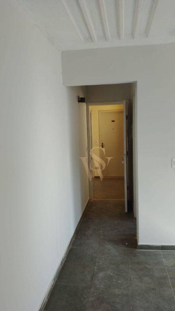 Apartamento à venda com 2 quartos, 62m² - Foto 2