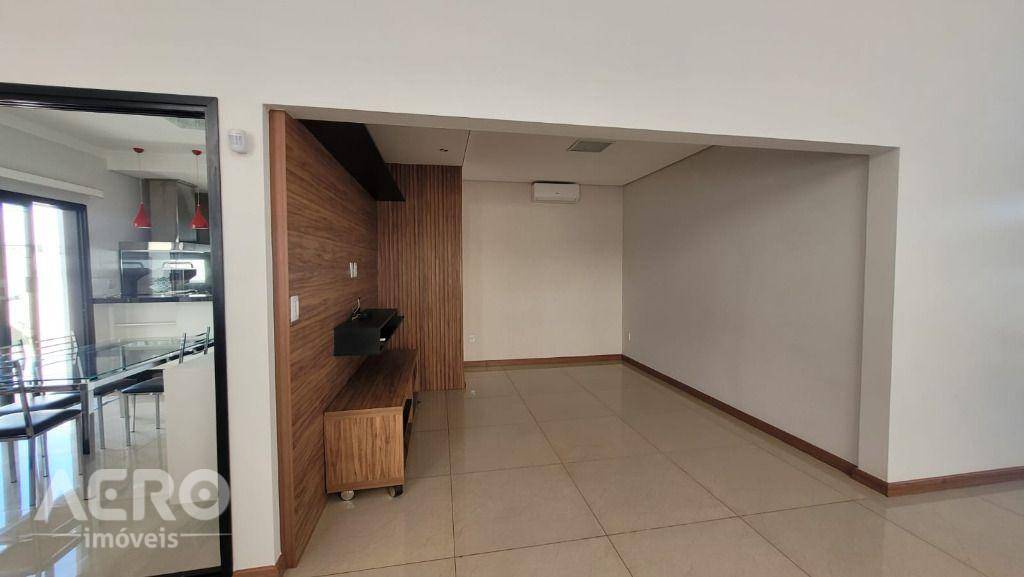 Casa de Condomínio à venda com 3 quartos, 226m² - Foto 46