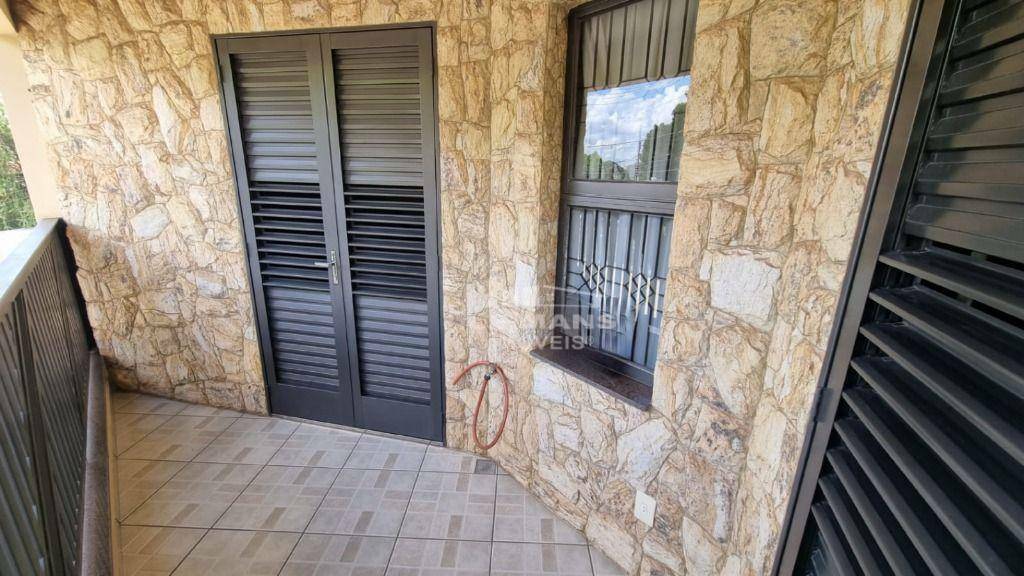 Casa à venda com 3 quartos, 205m² - Foto 26