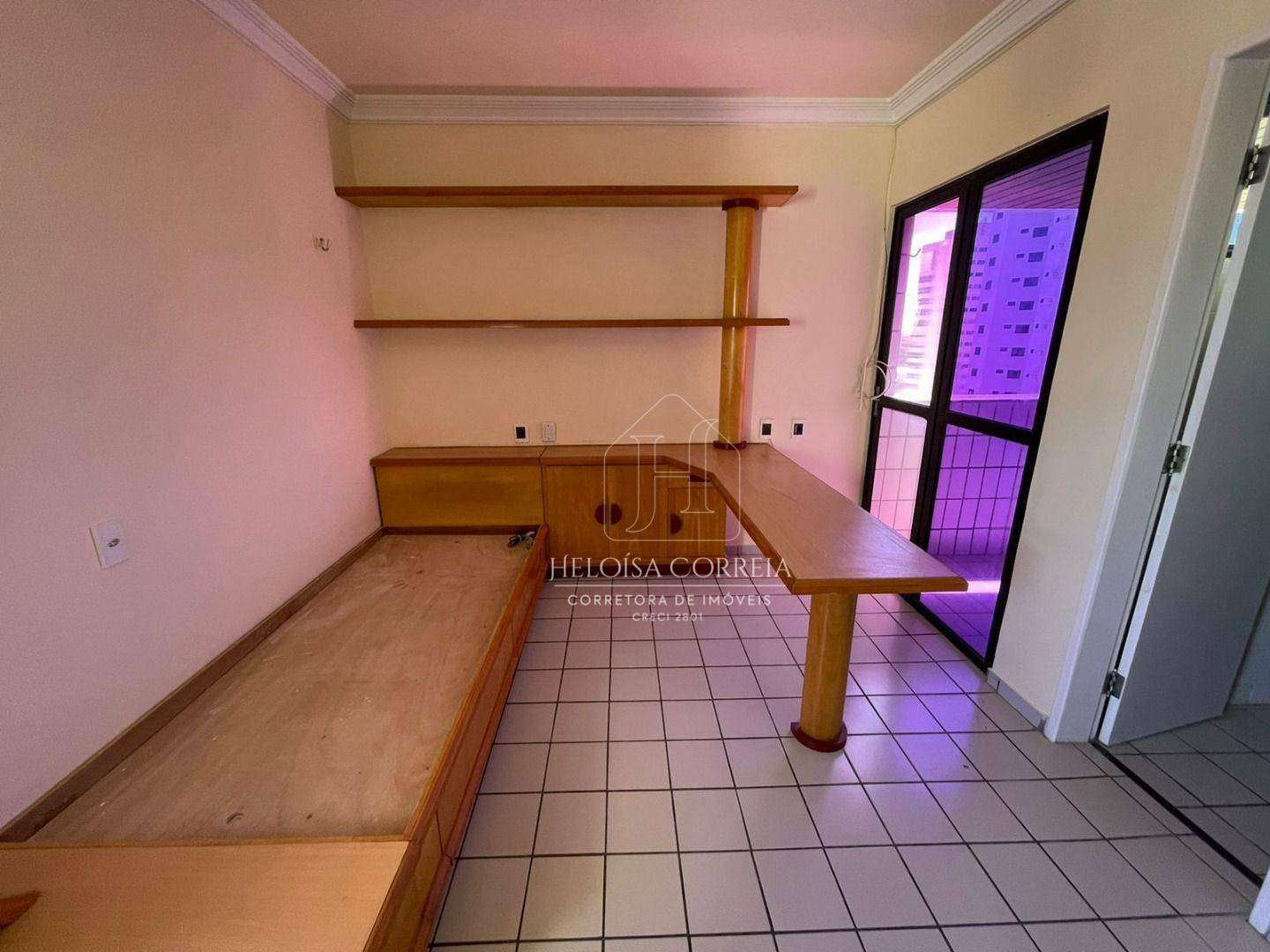 Apartamento à venda com 4 quartos, 188m² - Foto 23