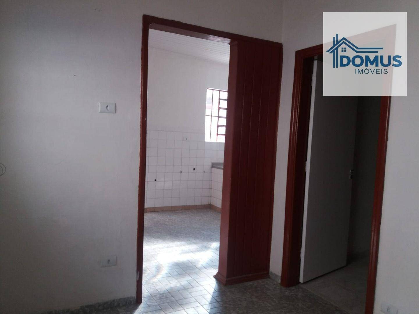 Casa para alugar com 4 quartos, 180m² - Foto 7