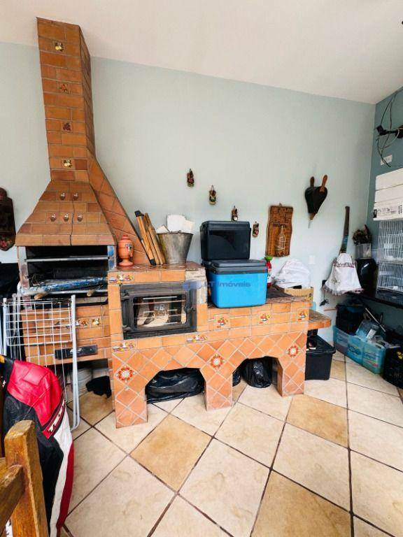 Casa à venda com 3 quartos, 130m² - Foto 14