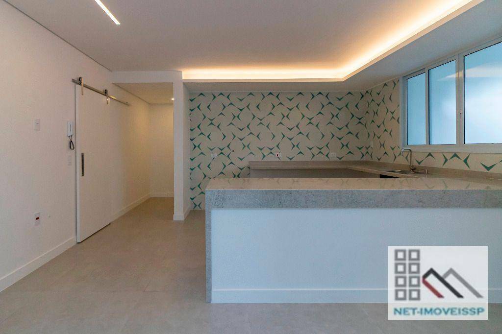 Apartamento à venda com 3 quartos, 239m² - Foto 8