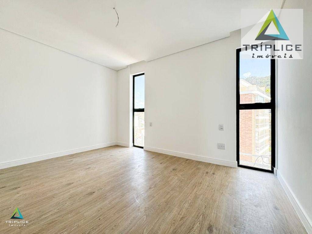 Apartamento à venda com 3 quartos, 141m² - Foto 8