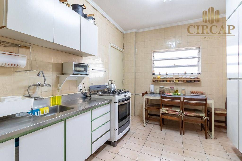 Apartamento à venda com 3 quartos, 139m² - Foto 12