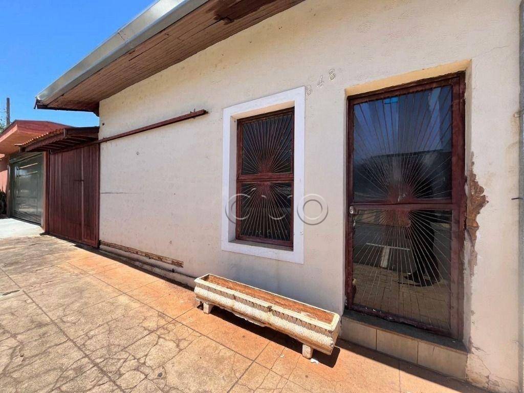 Casa, 3 quartos, 199 m² - Foto 2