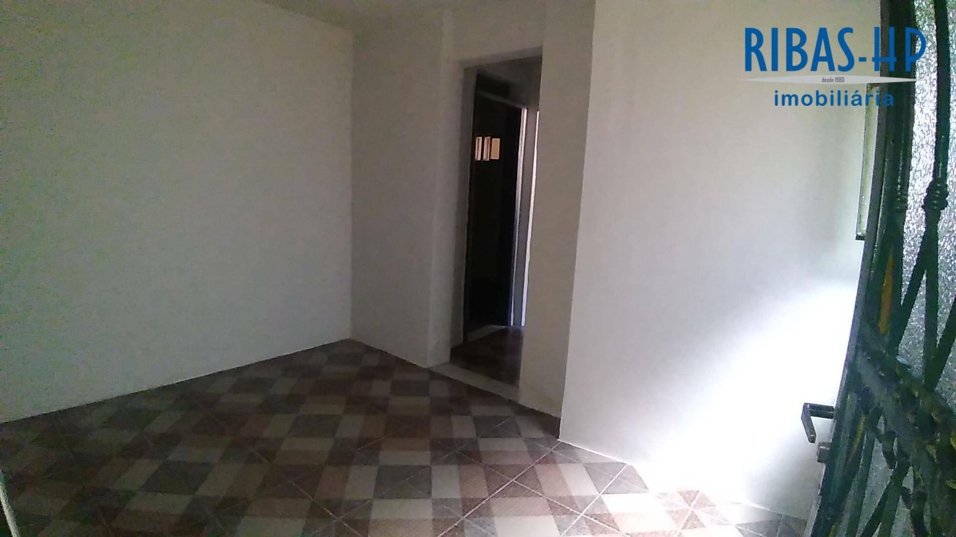 Casa para alugar com 1 quarto, 40M2 - Foto 1