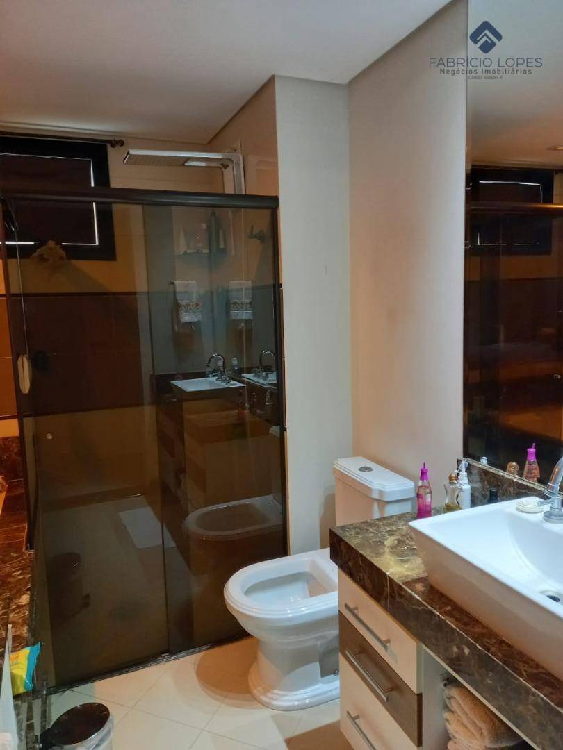 Apartamento à venda com 3 quartos, 154m² - Foto 17