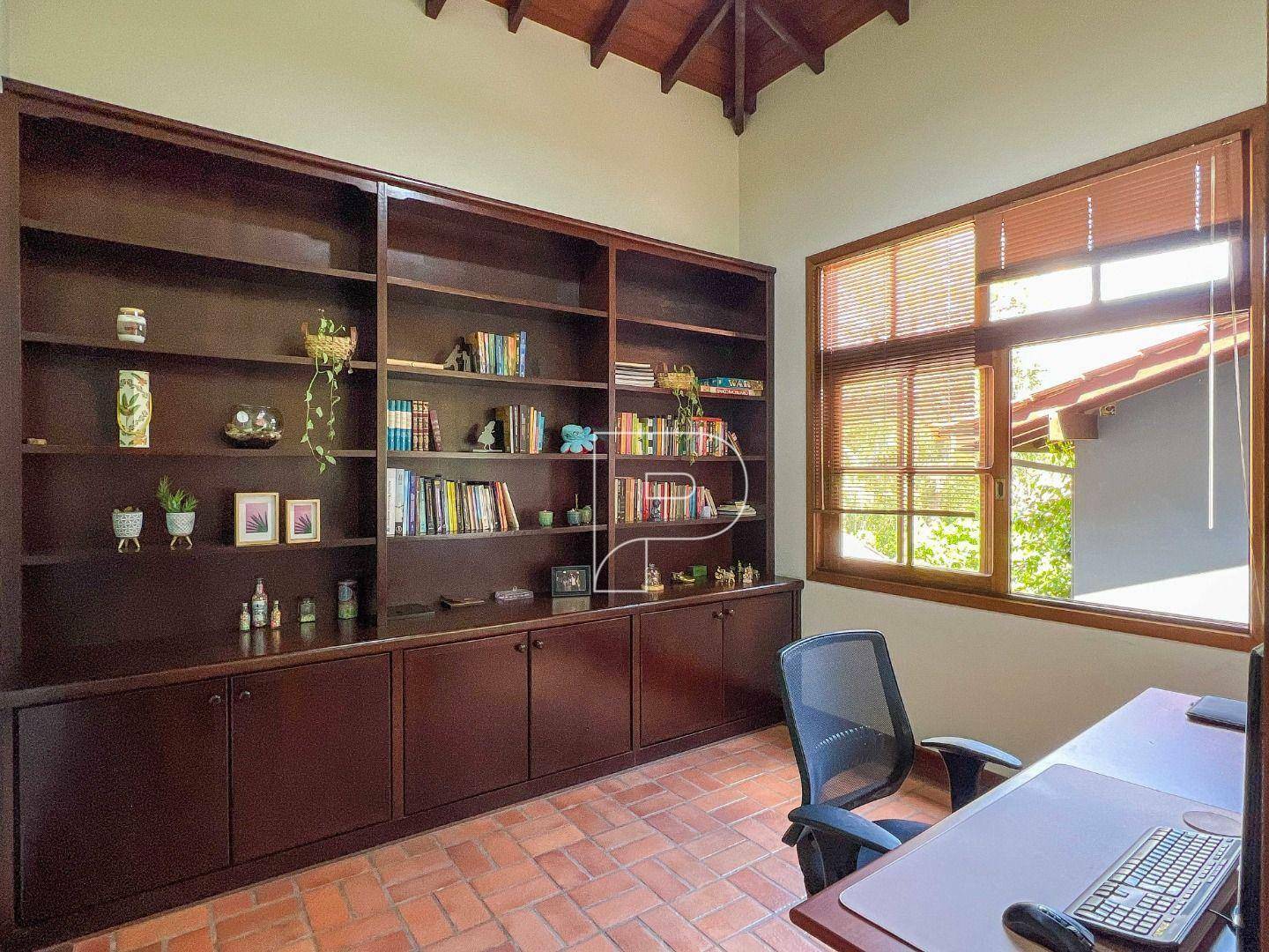 Casa de Condomínio à venda com 5 quartos, 417m² - Foto 25