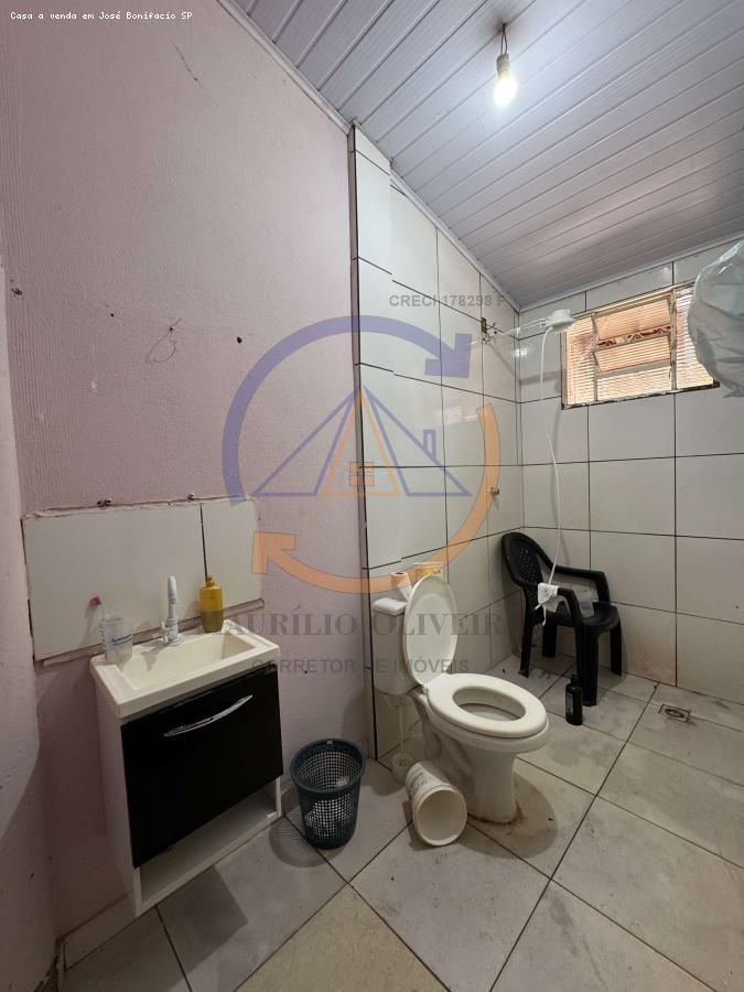 Casa à venda com 2 quartos, 219m² - Foto 9