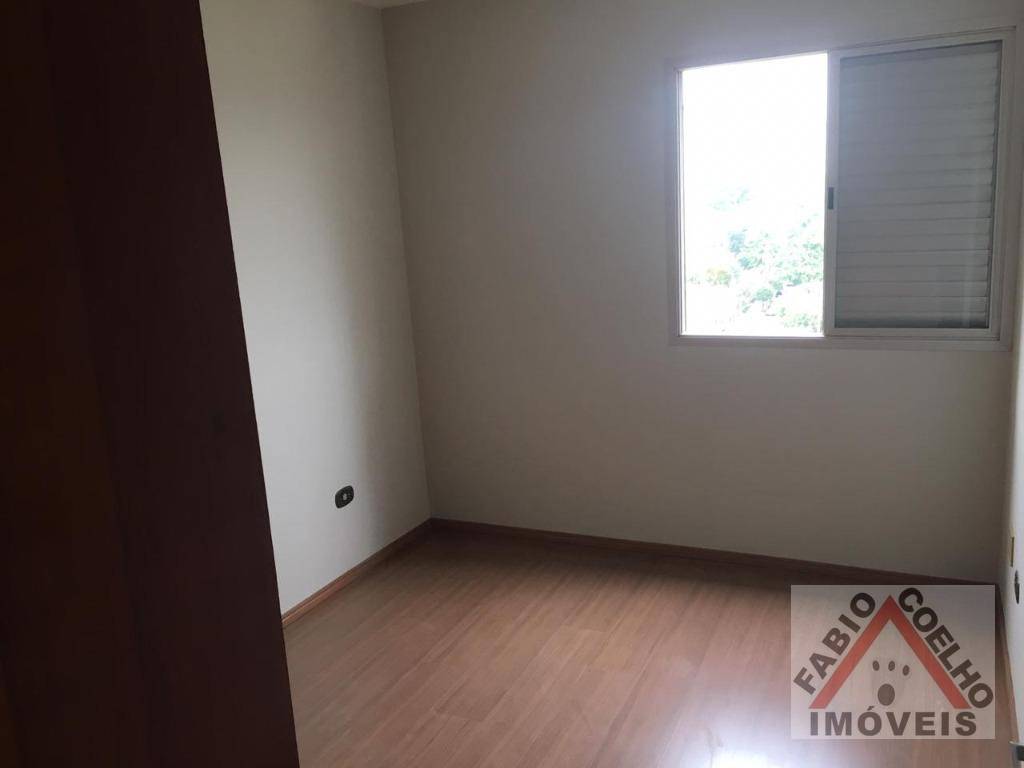 Apartamento à venda com 3 quartos, 80m² - Foto 27