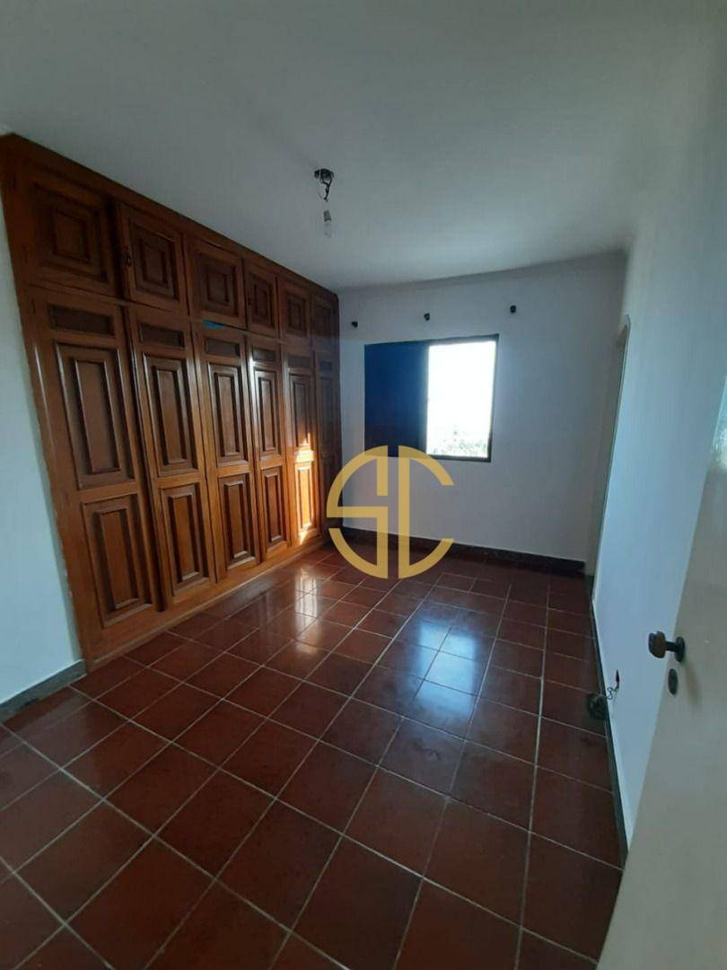 Apartamento à venda com 3 quartos, 168m² - Foto 12