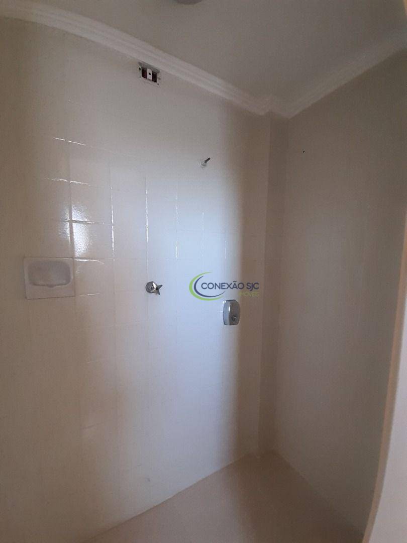 Apartamento à venda com 2 quartos, 76m² - Foto 10