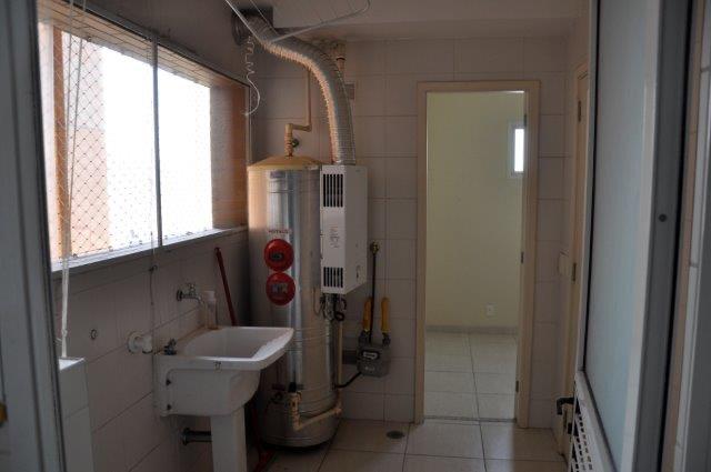 Apartamento à venda com 4 quartos, 212m² - Foto 15