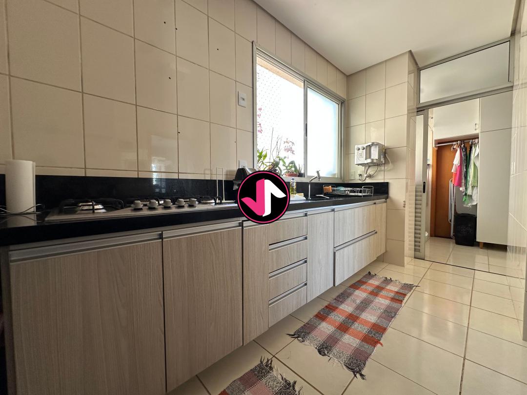 Apartamento à venda com 4 quartos, 147m² - Foto 19