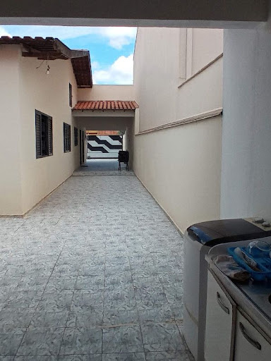 Casa à venda e aluguel com 3 quartos, 110m² - Foto 3