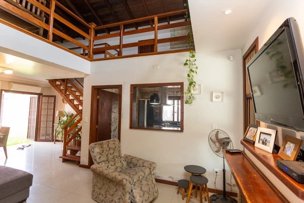 Casa à venda com 5 quartos, 600m² - Foto 3