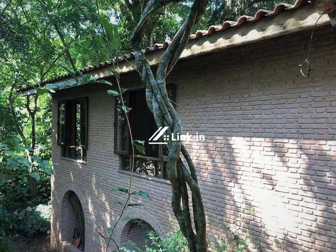 Casa, 6 quartos, 264 m² - Foto 1