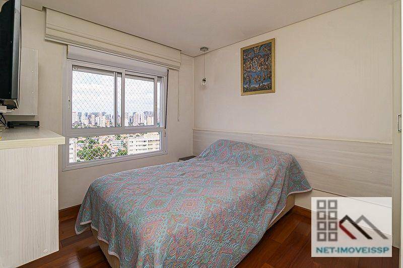 Apartamento à venda com 3 quartos, 210m² - Foto 36