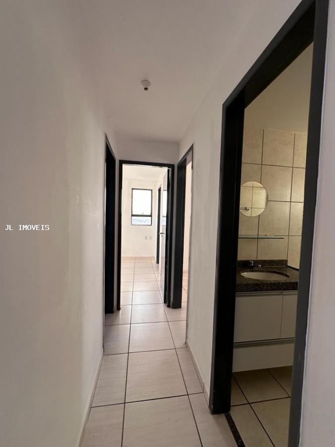 Apartamento para alugar com 3 quartos, 75m² - Foto 10