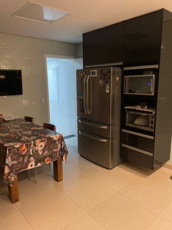 Apartamento à venda com 4 quartos, 230m² - Foto 42