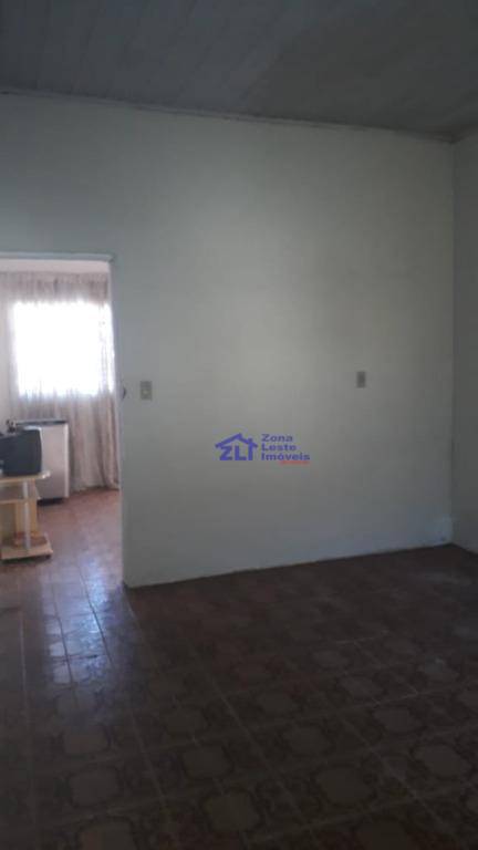 Casa à venda com 2 quartos, 100m² - Foto 4