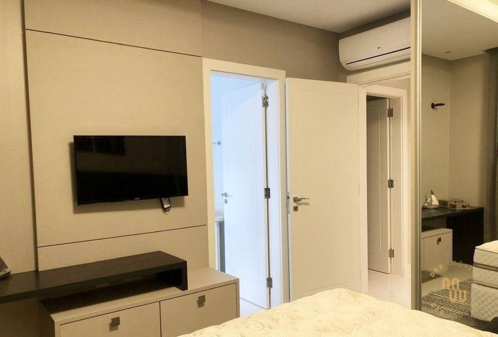 Apartamento à venda com 3 quartos, 156m² - Foto 27