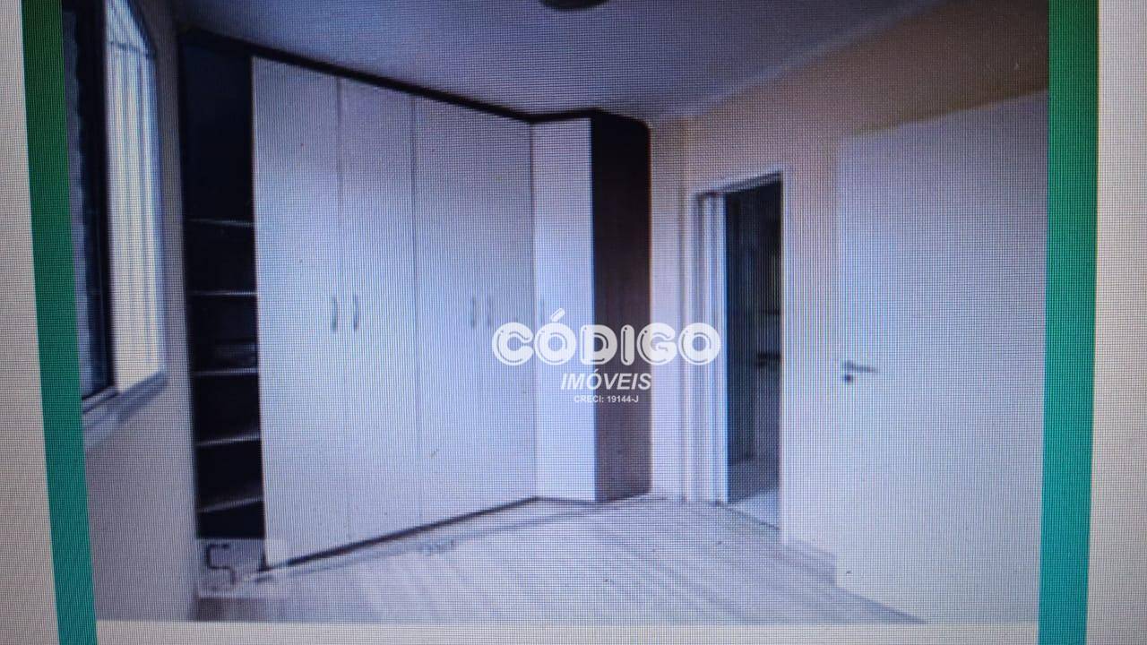 Apartamento à venda com 3 quartos, 75m² - Foto 7