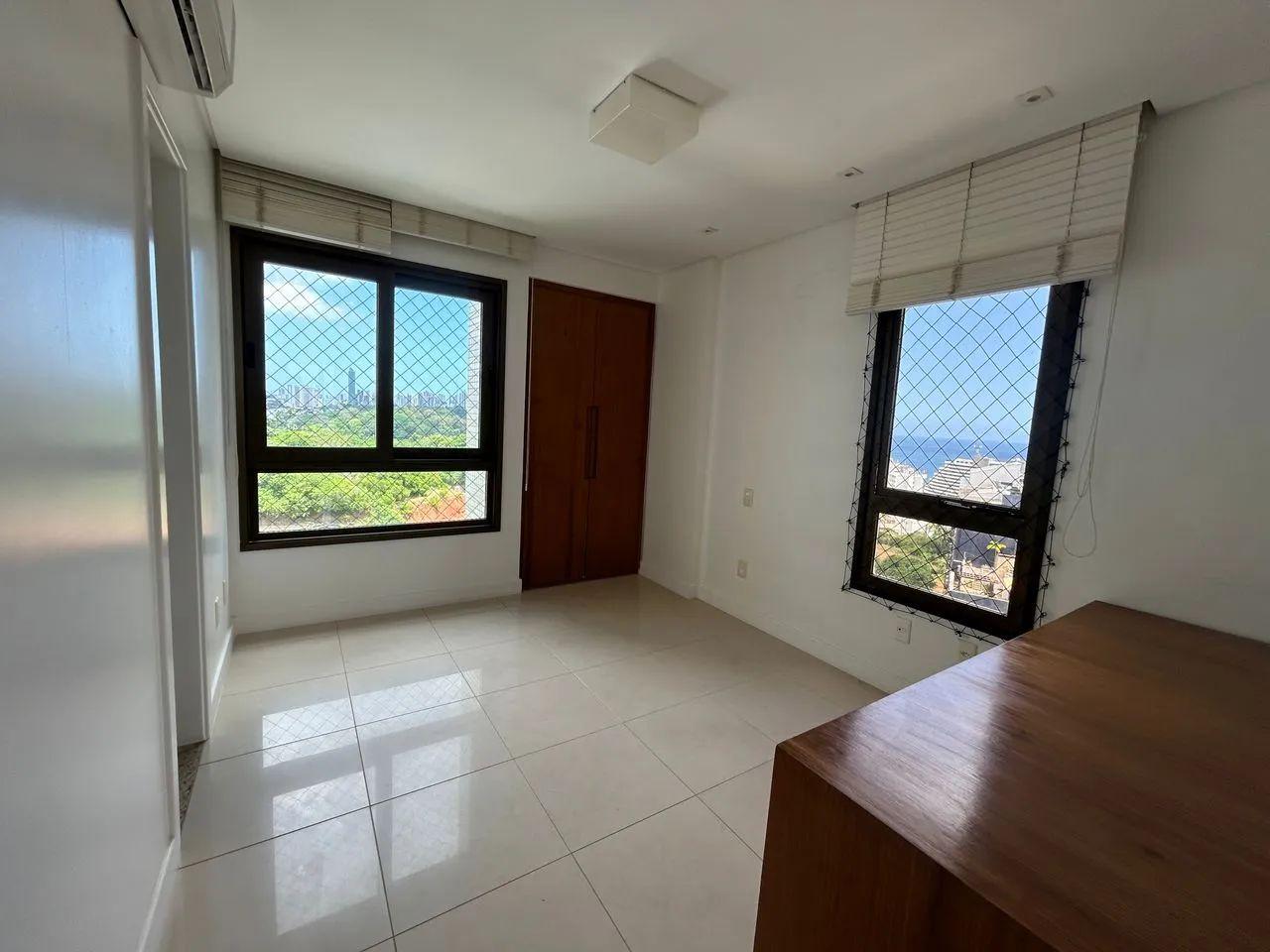 Apartamento à venda com 3 quartos, 200m² - Foto 23