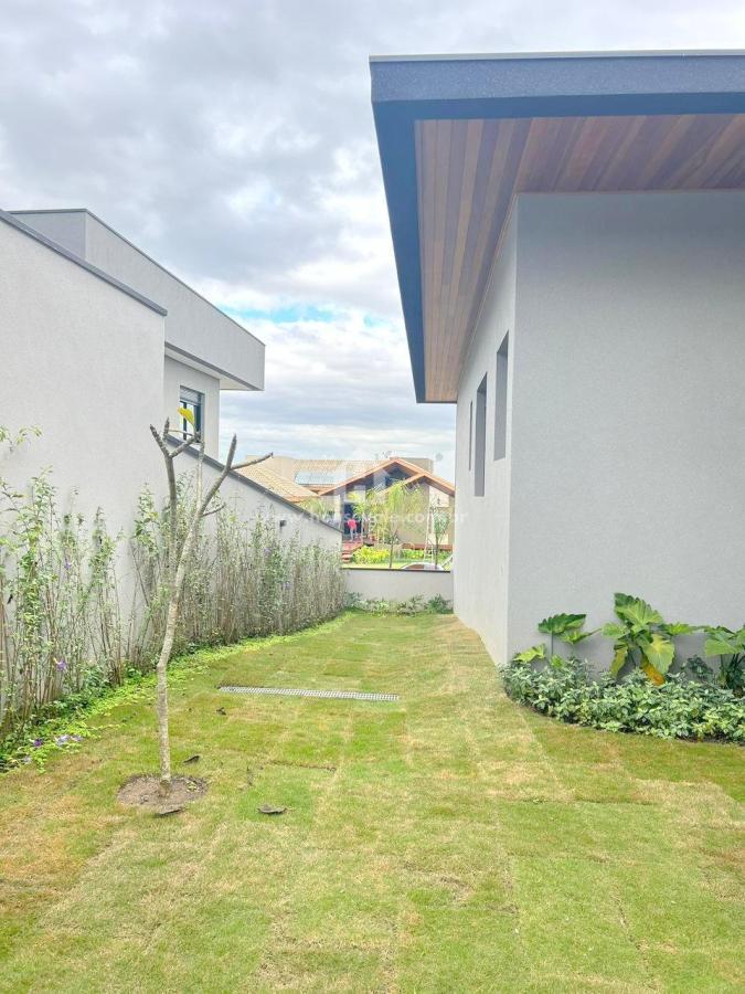 Sobrado à venda com 4 quartos, 440m² - Foto 10