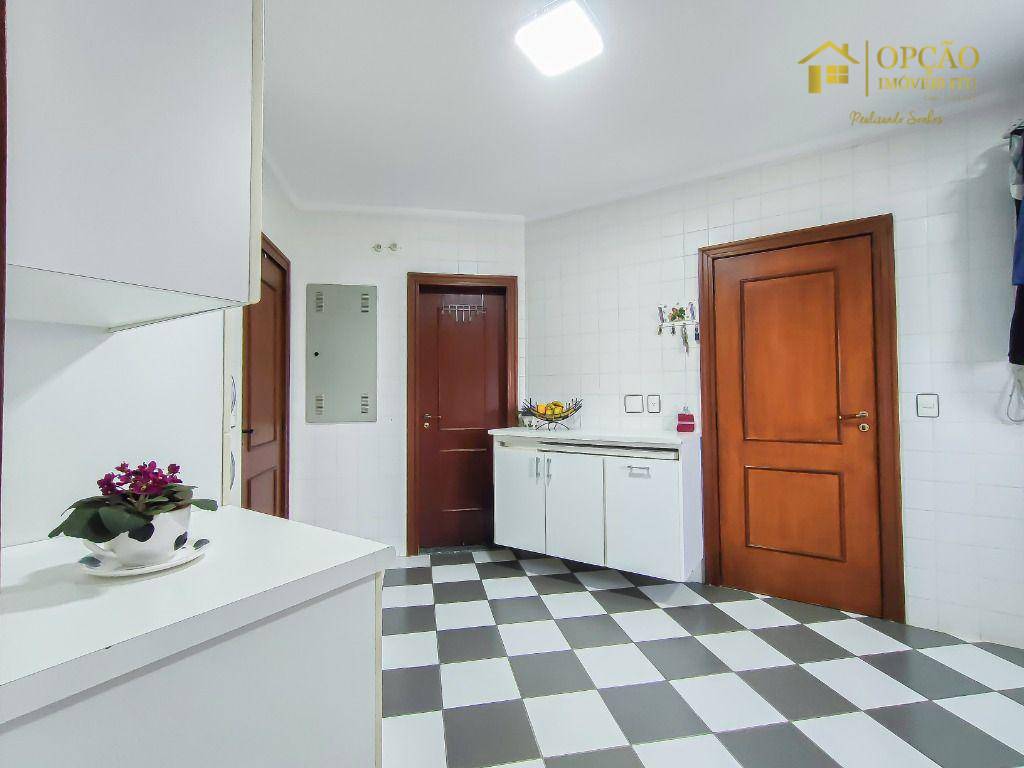 Apartamento à venda com 3 quartos, 290m² - Foto 21