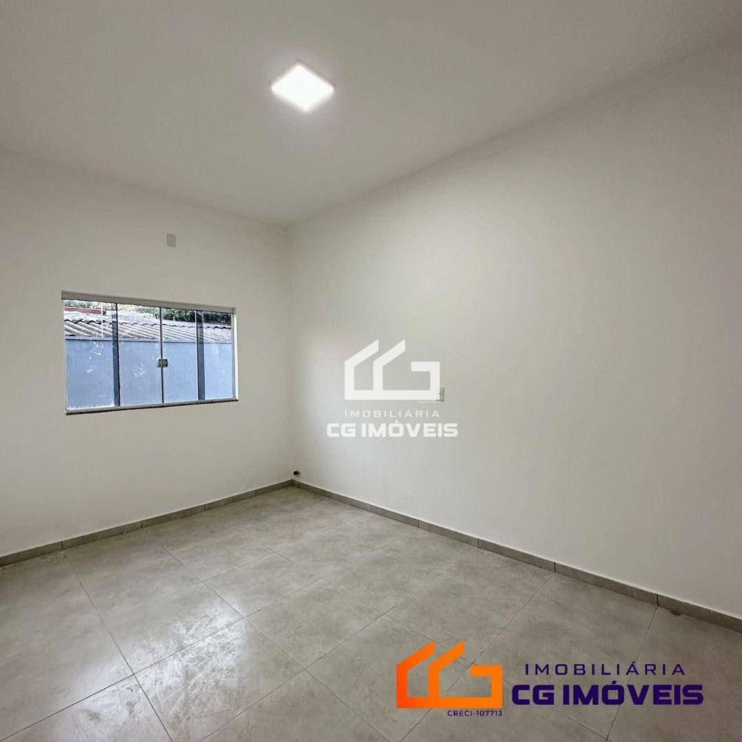 Casa à venda com 2 quartos, 70m² - Foto 5