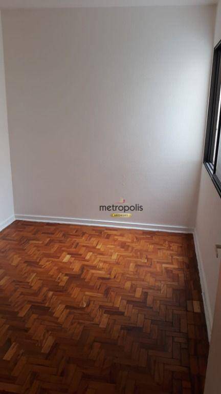 Apartamento para alugar com 2 quartos, 70m² - Foto 11