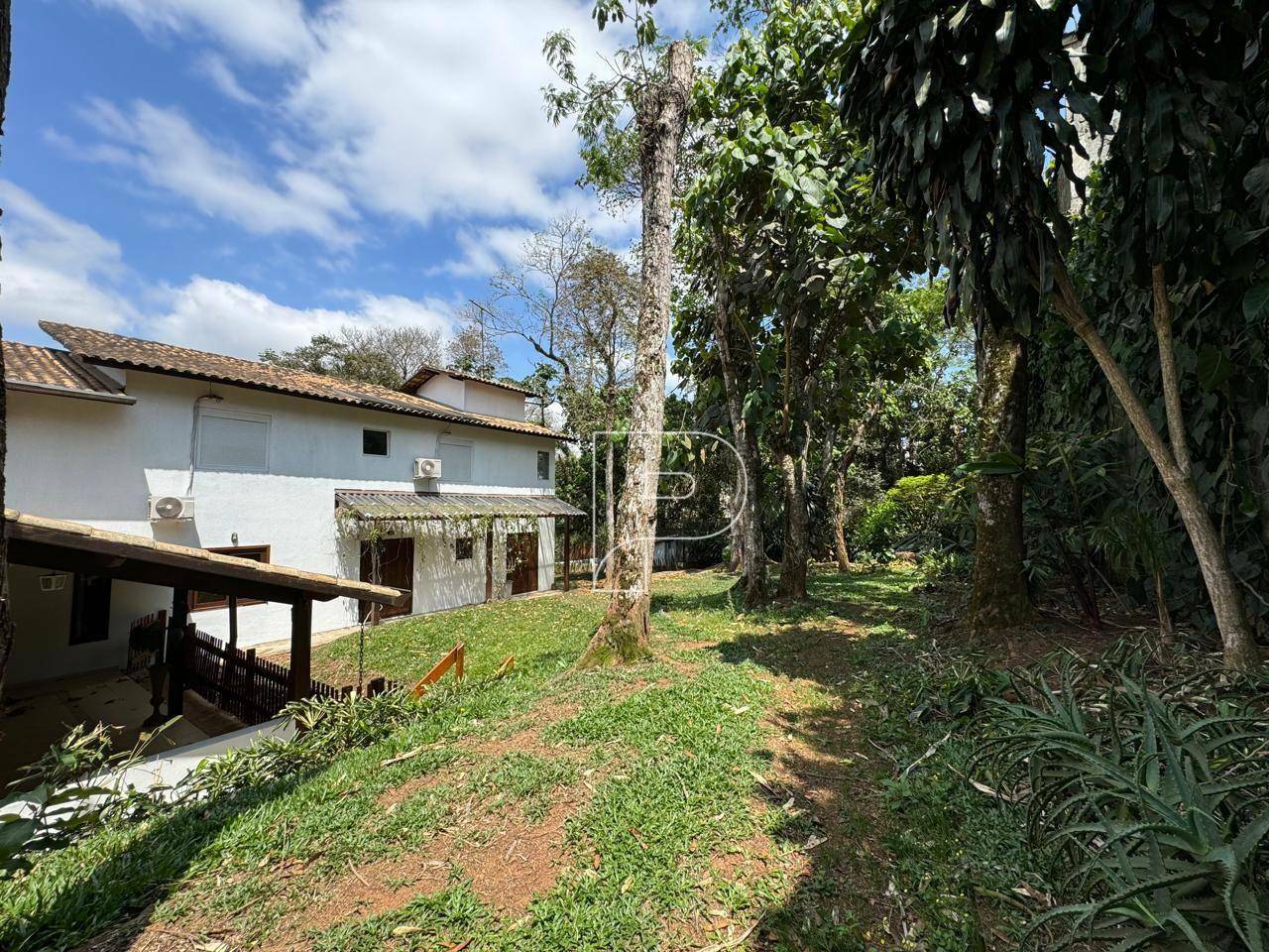 Casa de Condomínio à venda e aluguel com 4 quartos, 300m² - Foto 8