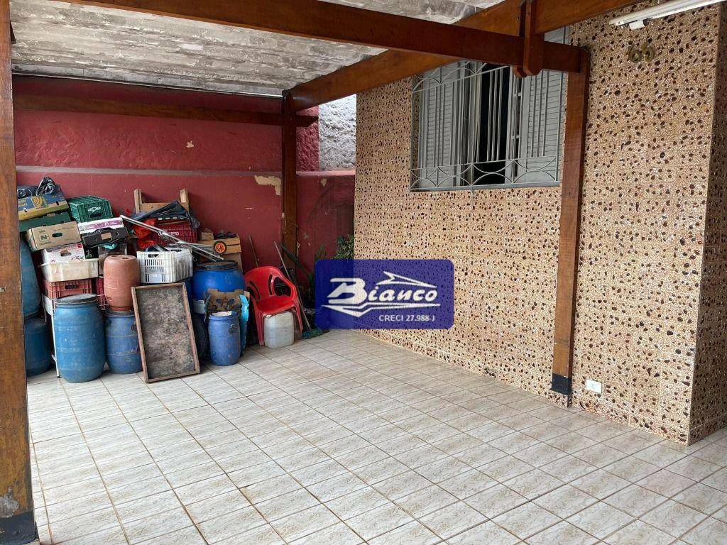 Casa à venda com 3 quartos, 192m² - Foto 8