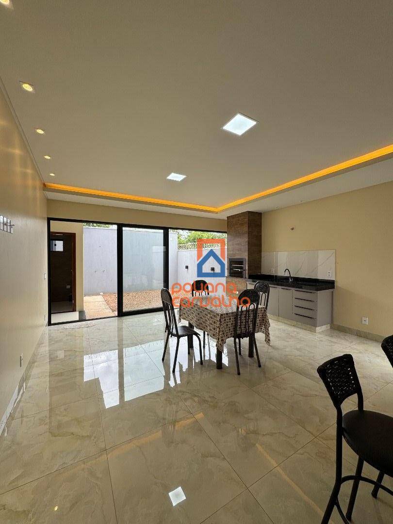 Casa à venda com 3 quartos, 182m² - Foto 7