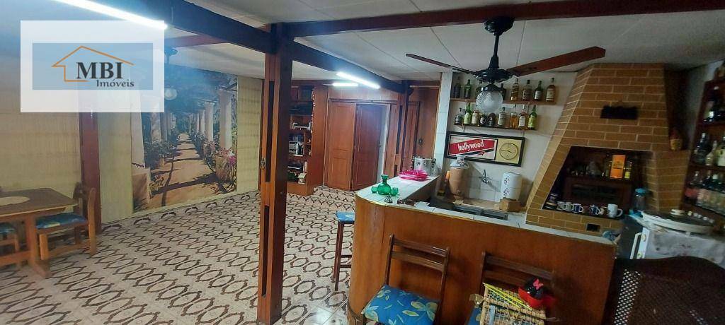 Sobrado à venda com 4 quartos, 330m² - Foto 9