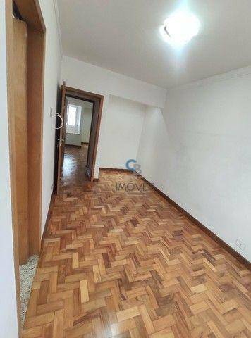 Apartamento à venda com 2 quartos, 77m² - Foto 2