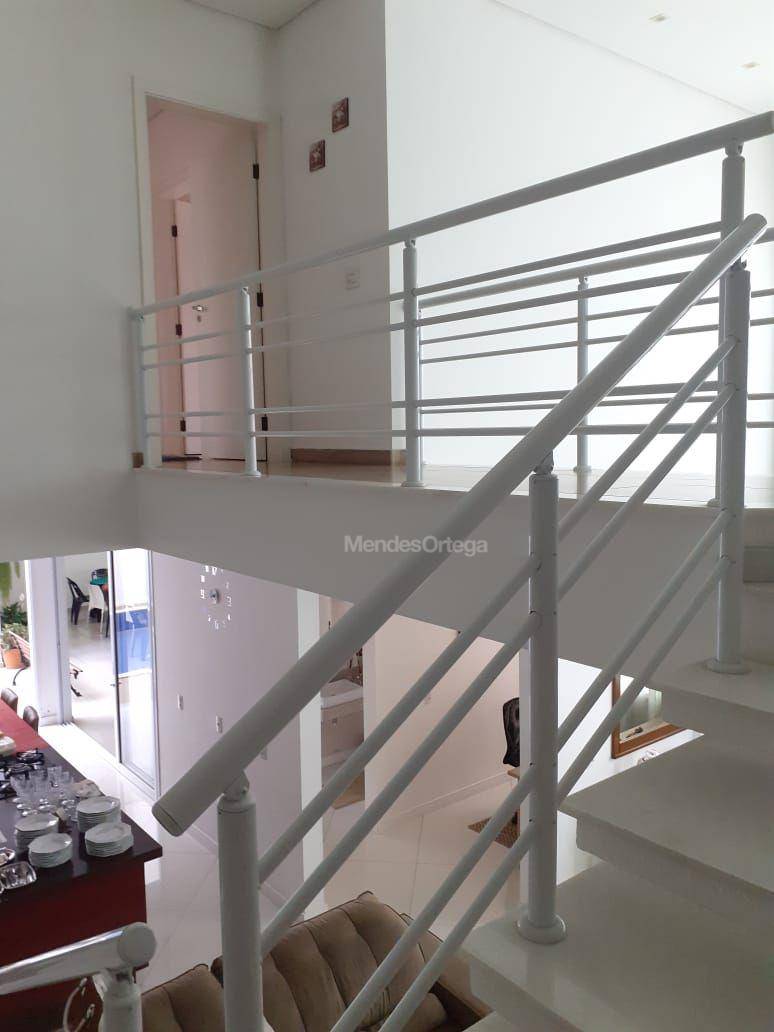 Casa de Condomínio à venda com 3 quartos, 250m² - Foto 14