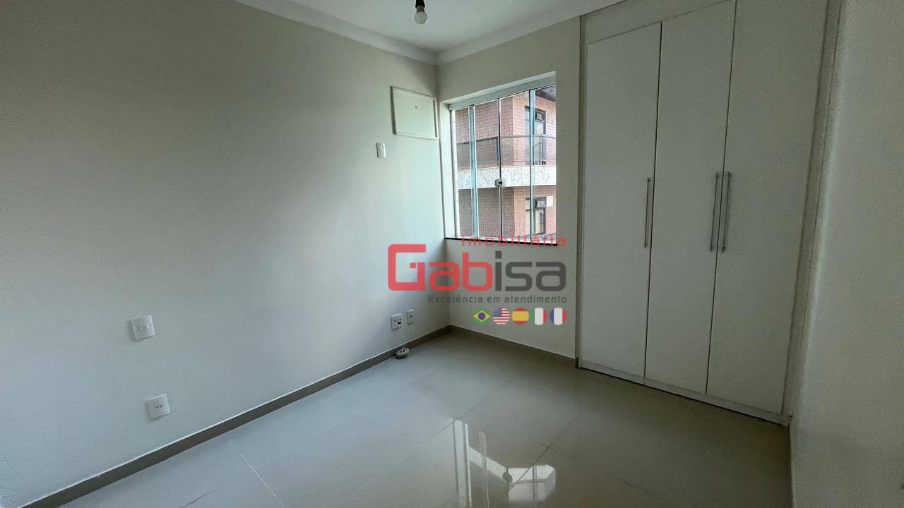 Apartamento para alugar com 3 quartos, 120m² - Foto 16