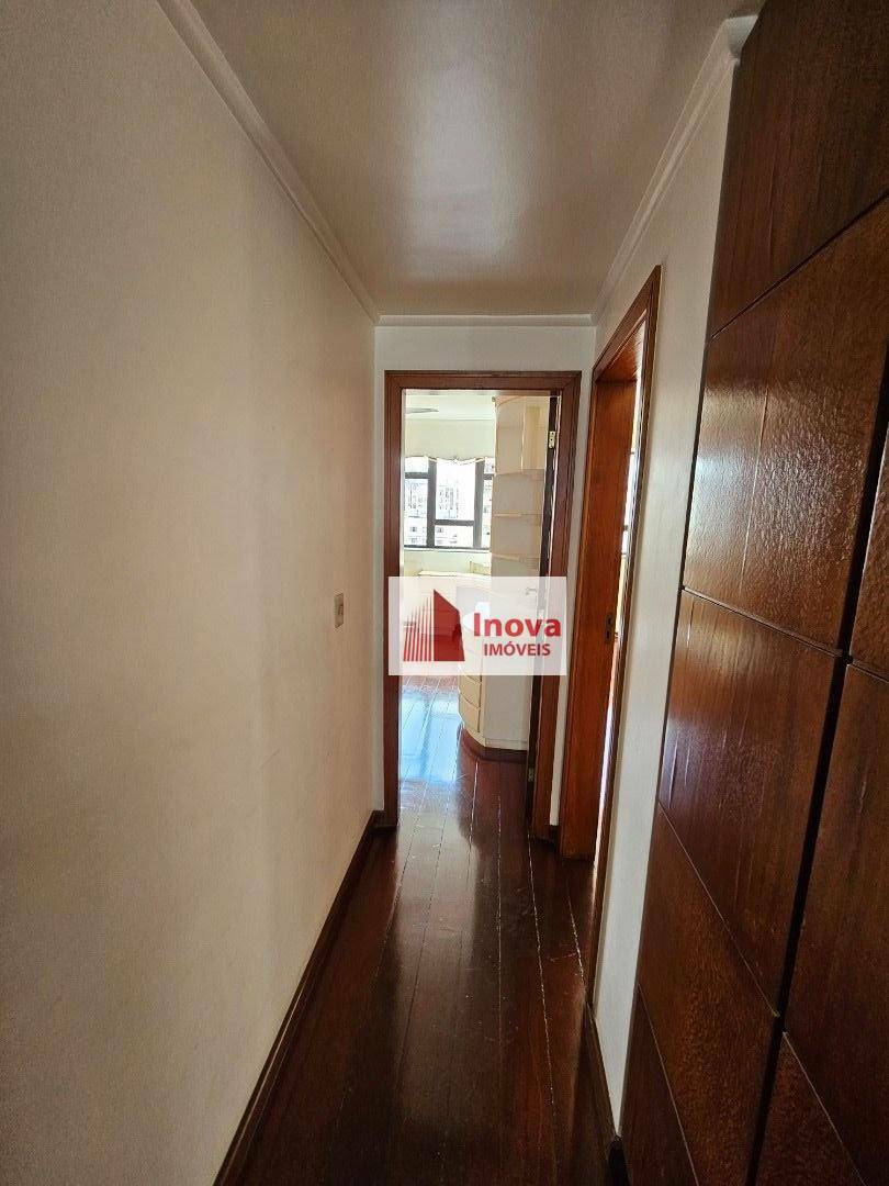 Apartamento à venda com 4 quartos, 290m² - Foto 11