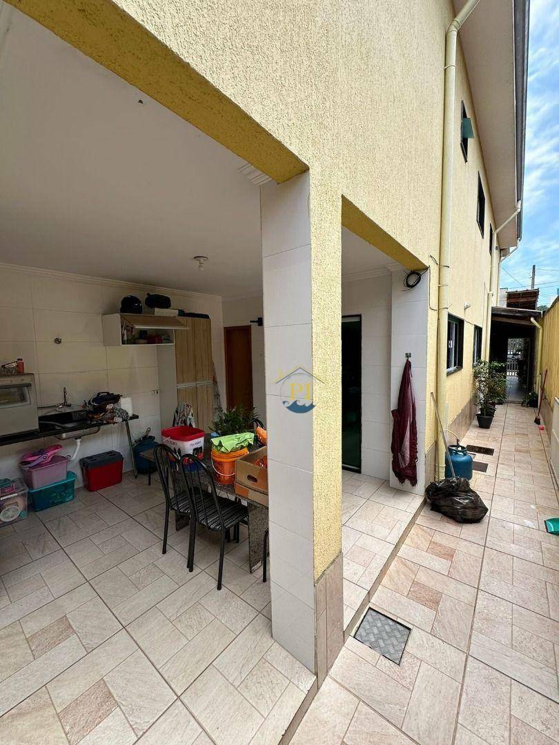 Sobrado à venda com 3 quartos, 143m² - Foto 2