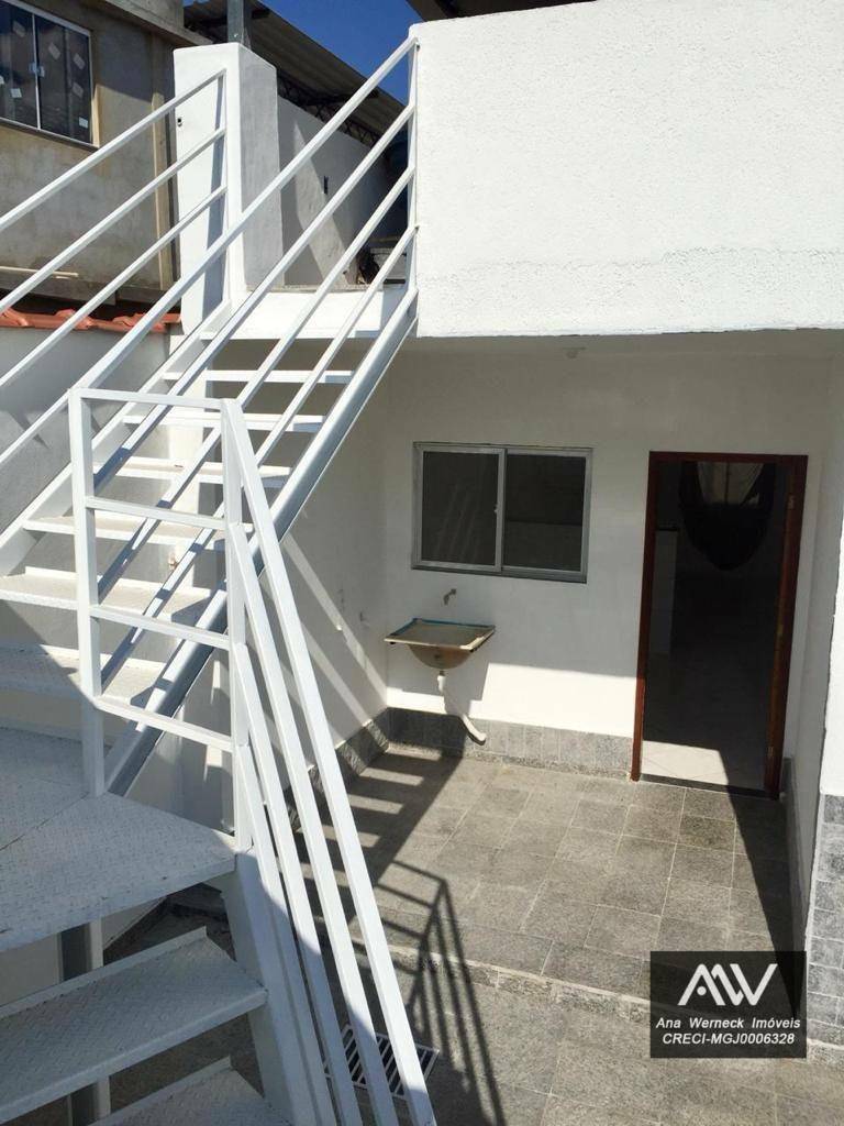 Casa à venda com 2 quartos, 60m² - Foto 10