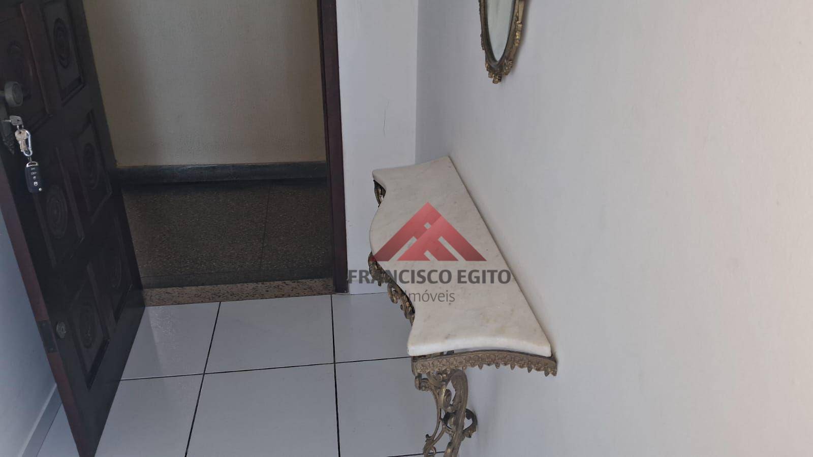 Apartamento à venda com 1 quarto, 50m² - Foto 4