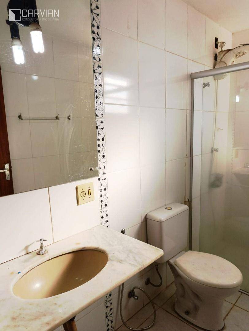 Apartamento à venda com 2 quartos, 65m² - Foto 4