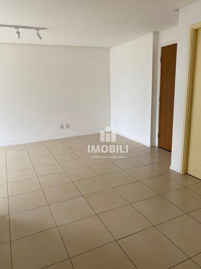 Apartamento à venda com 3 quartos, 97m² - Foto 11