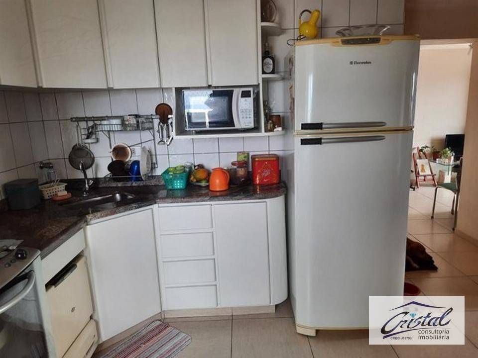 Apartamento à venda com 2 quartos, 52m² - Foto 3